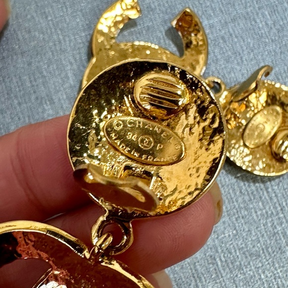 SOLD Chanel CC Hammered Dangle Earrings Clip On 1994 - Picture 8 of 14